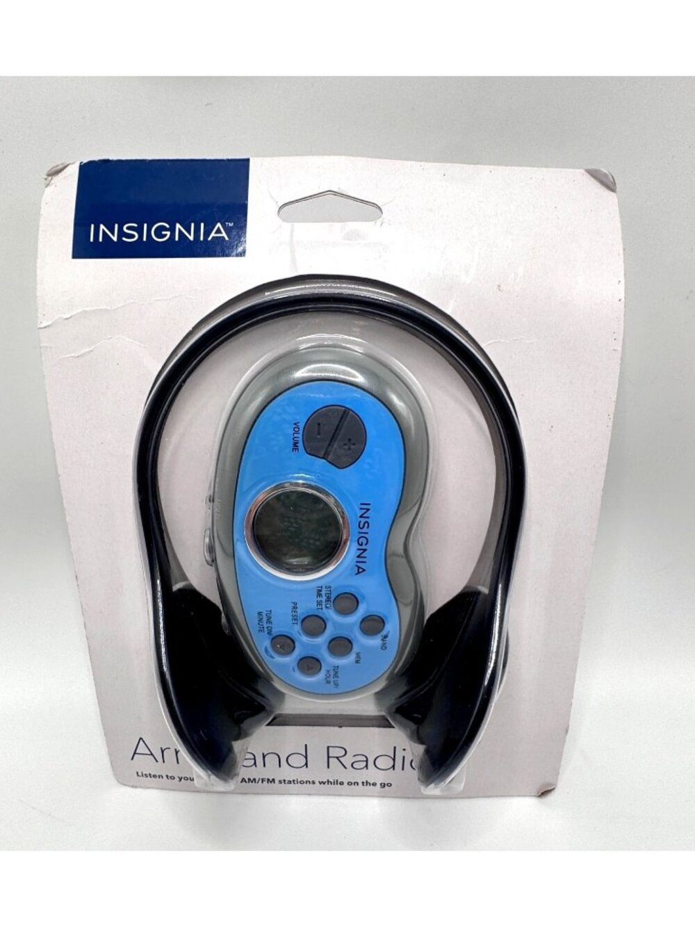 Insignia Armband AM/FM Radio Headphones Belt Clip New